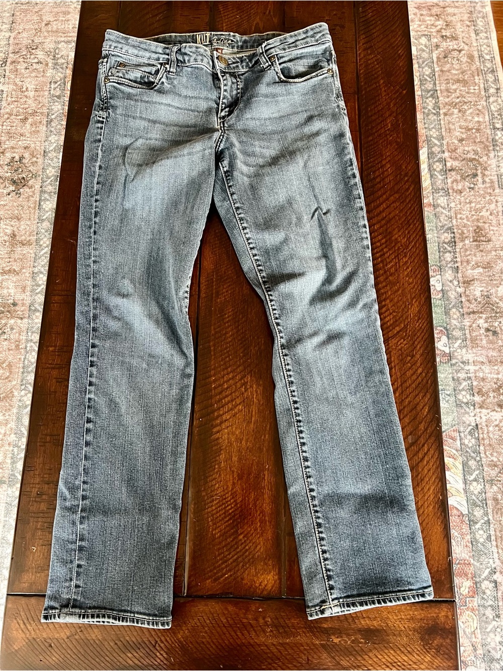 KUT from the Kloth Straight Leg Jeans Size 10 Medium Wash Stretch Denim